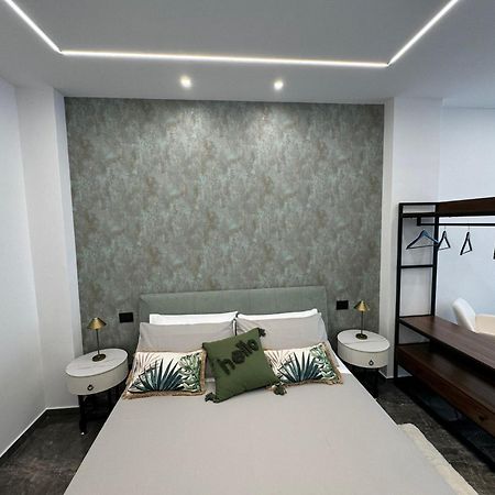 Gra' Suite Deluxe Terrasini Exterior foto